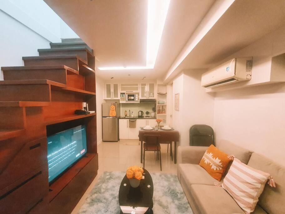 Bgc Taguig Cozy 2 Bedroom Loft, With Stunning Bgc Skyline View! Manila Bagian luar foto