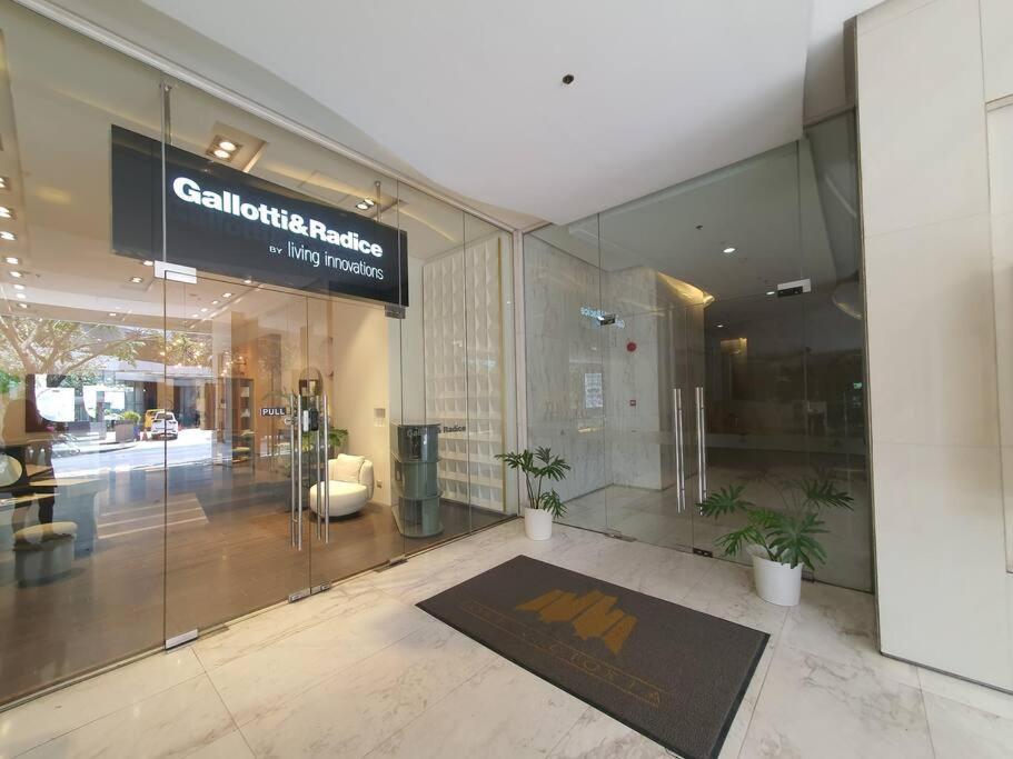 Bgc Taguig Cozy 2 Bedroom Loft, With Stunning Bgc Skyline View! Manila Bagian luar foto
